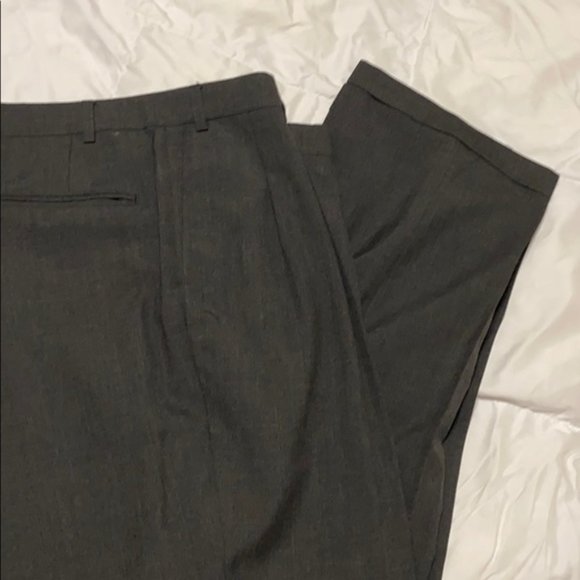 Men’s black dress pants